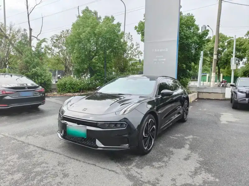 Zeekr 001