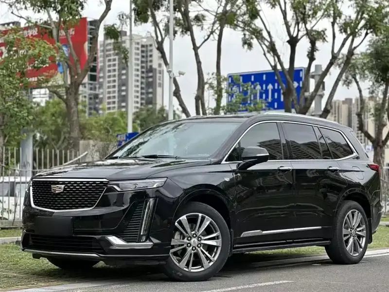 Cadillac XT6