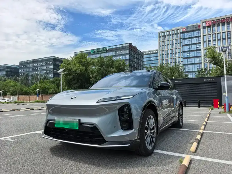 NIO ES6