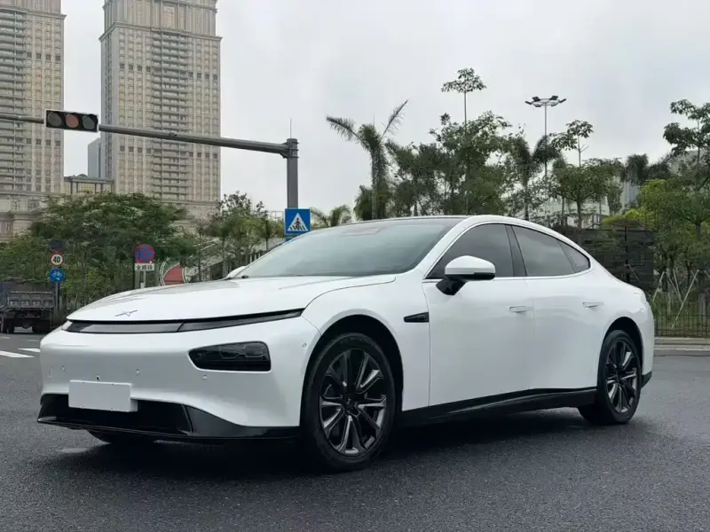 XPeng P7