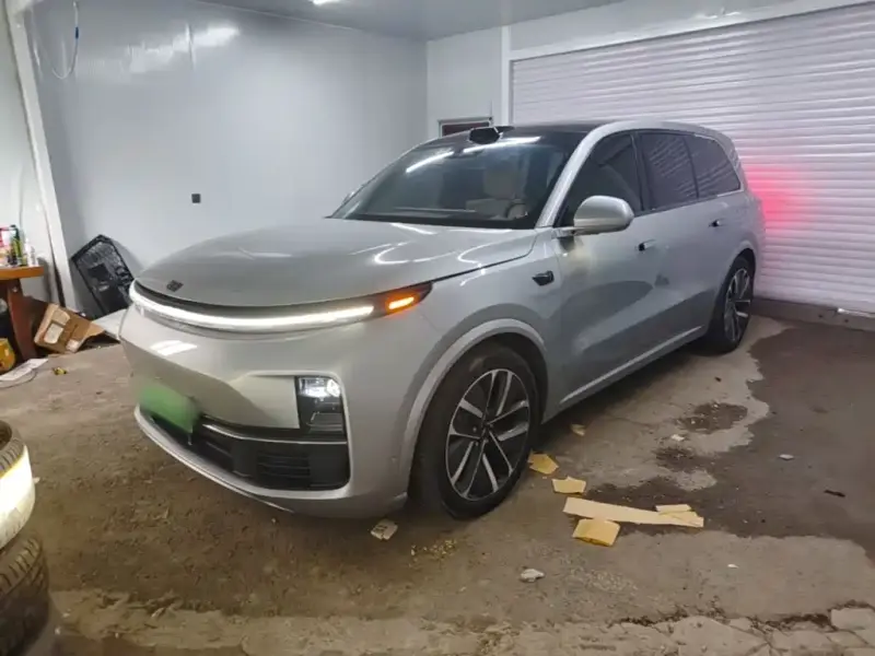 Li Auto L9
