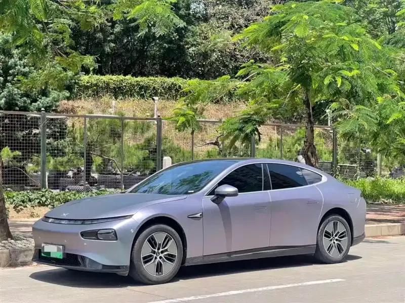 XPeng P7