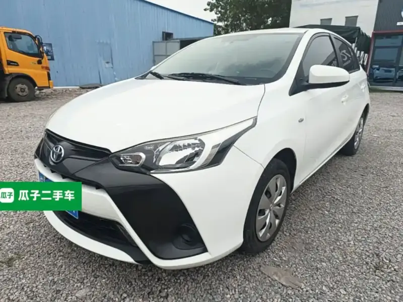 Toyota Yaris L