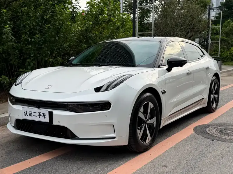 Zeekr 001