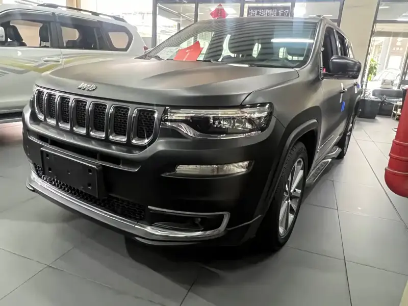 Jeep Grand Commander