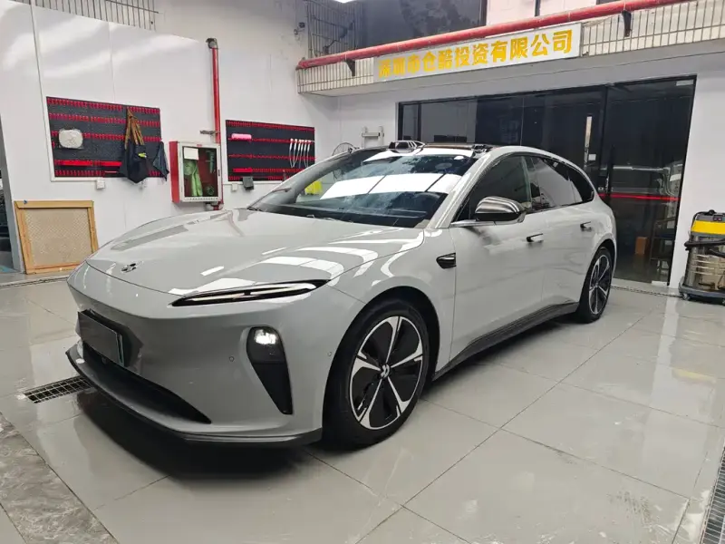 NIO ET5T