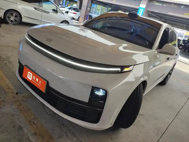 Li Auto L7