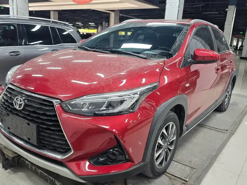 Toyota Yaris L