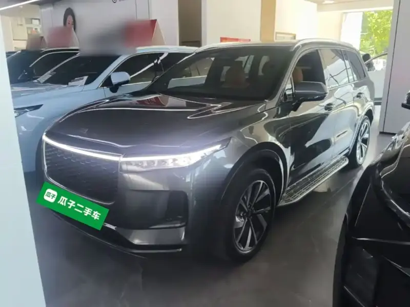 Li Auto ONE