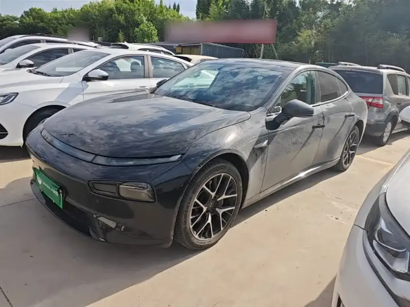 XPeng P7