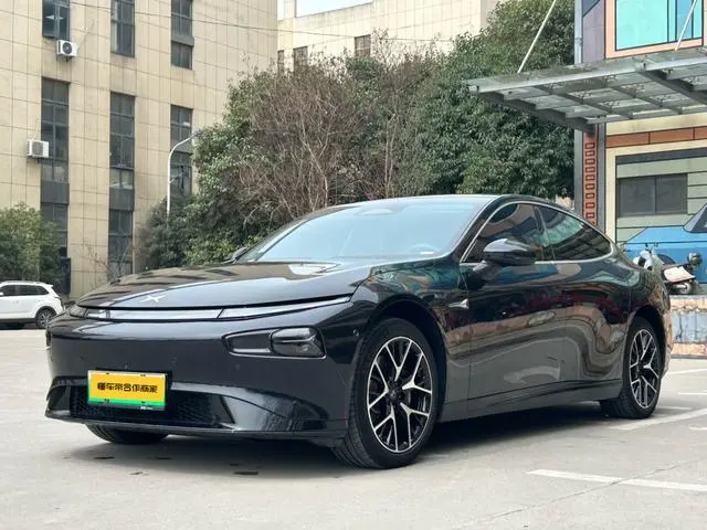 XPeng P7