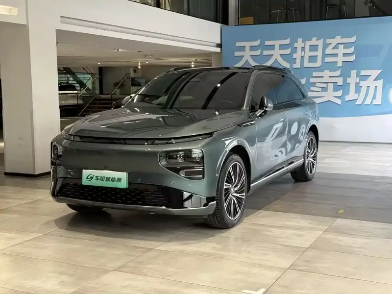 XPeng G9