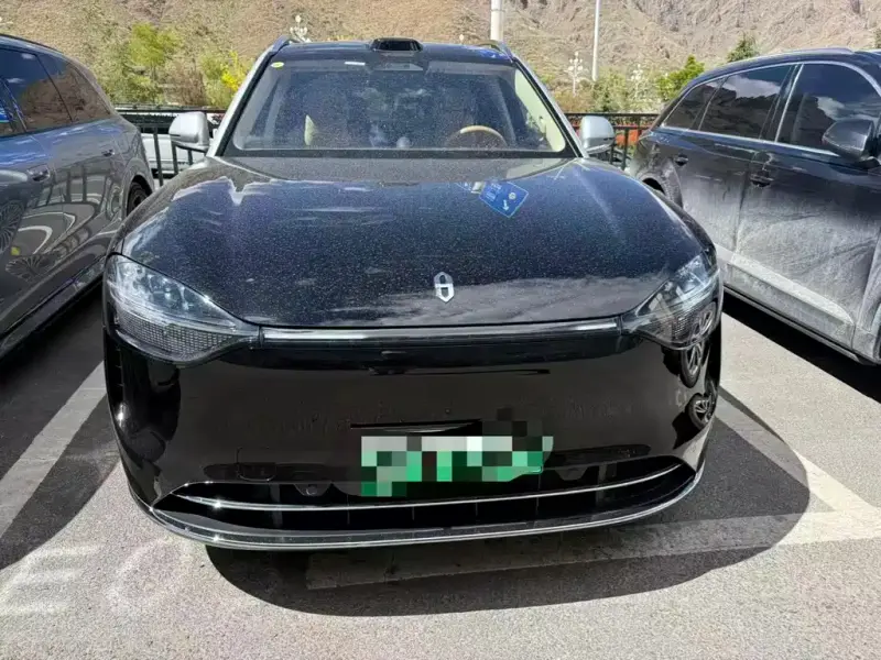 AITO M9