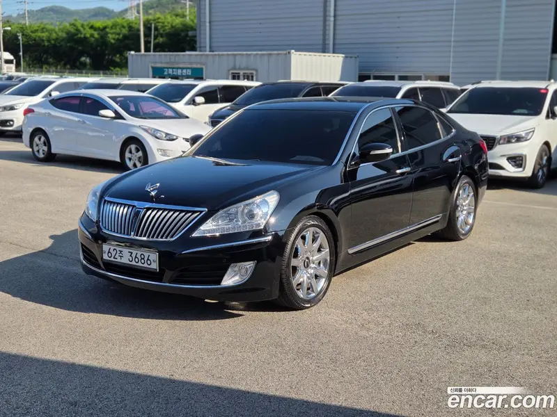 Hyundai Equus