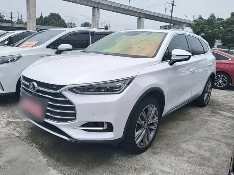 BYD Tang