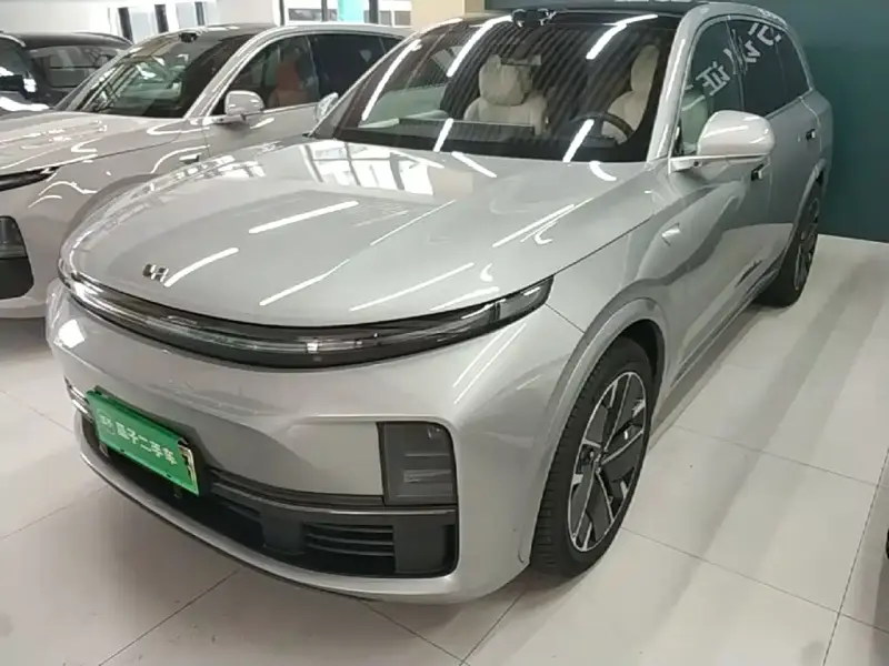 Li Auto L7