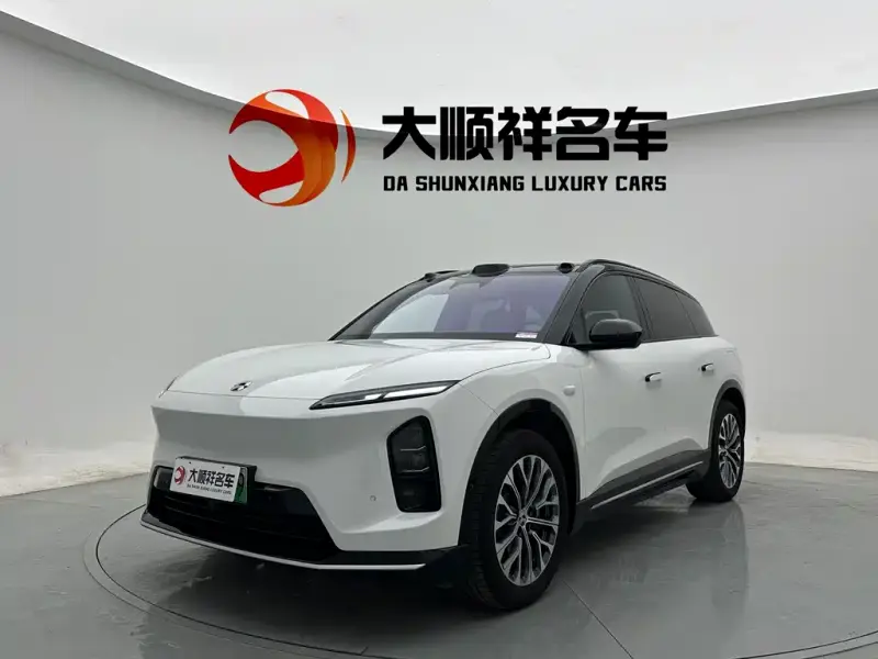 NIO ES6