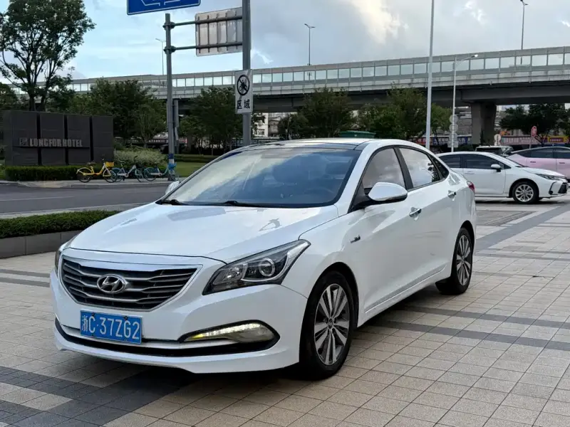 Hyundai Mistra