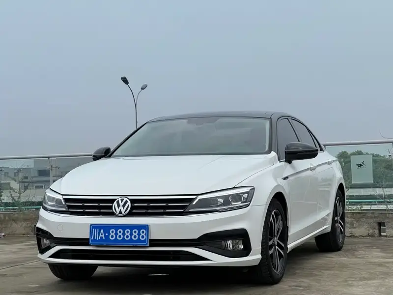 Volkswagen Lamando