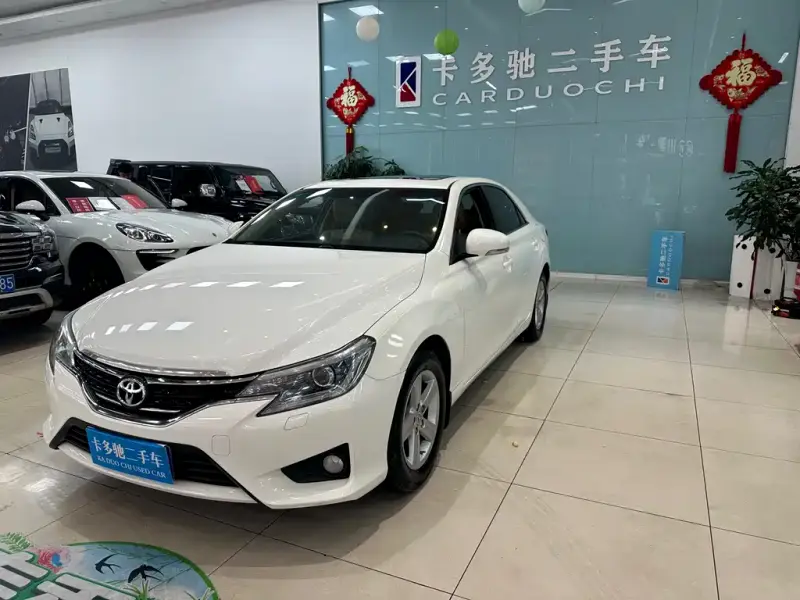Toyota Reiz