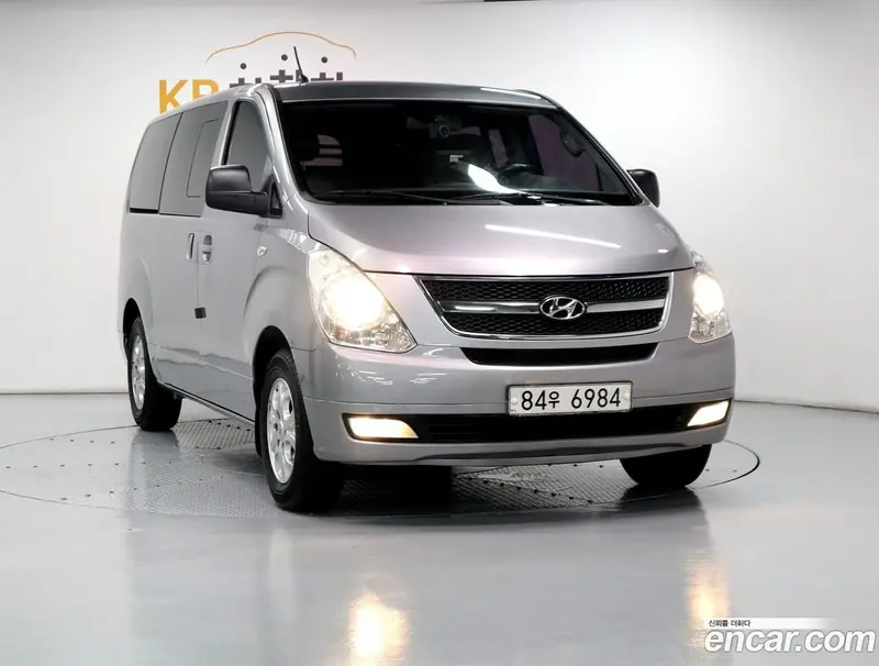 Hyundai H-1