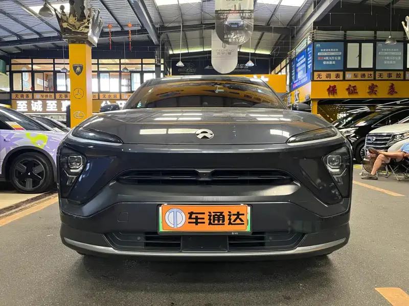 NIO EC6
