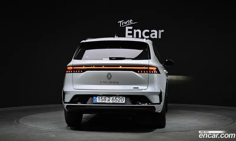 Renault-KoreaSamsung Koleos L (Grand Koleos)