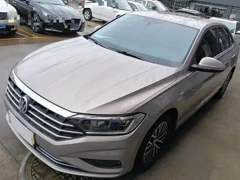Volkswagen Sagitar