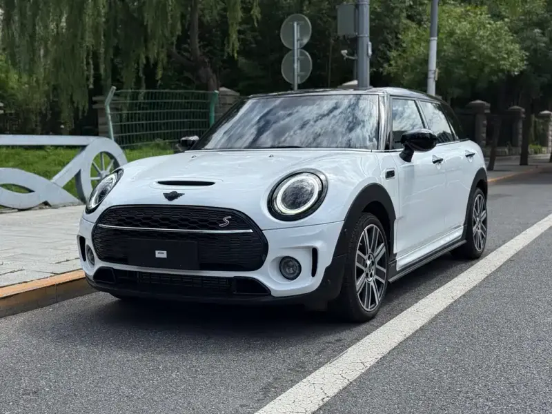 MINI Mini Clubman