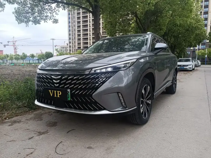 Roewe MG HS (RX5)