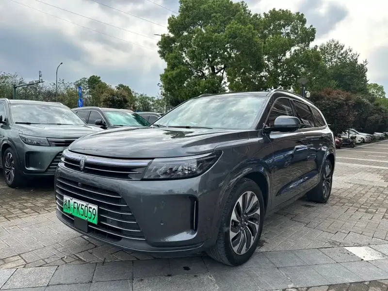 AITO M7