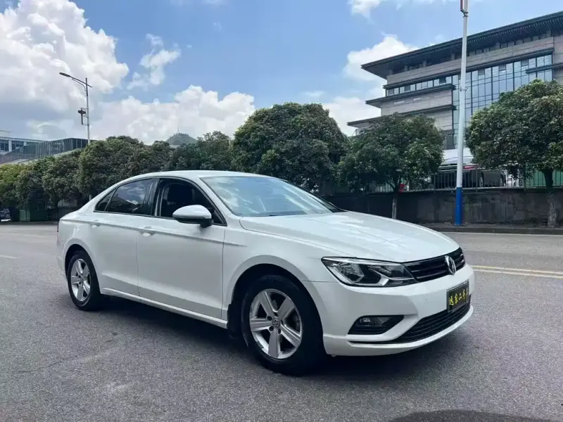 Volkswagen Lamando