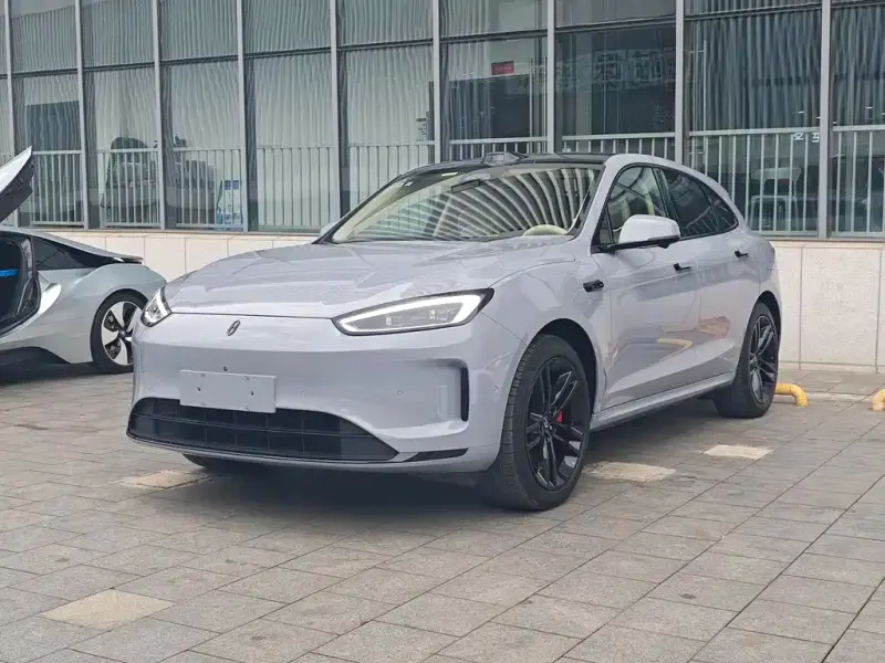AITO M5