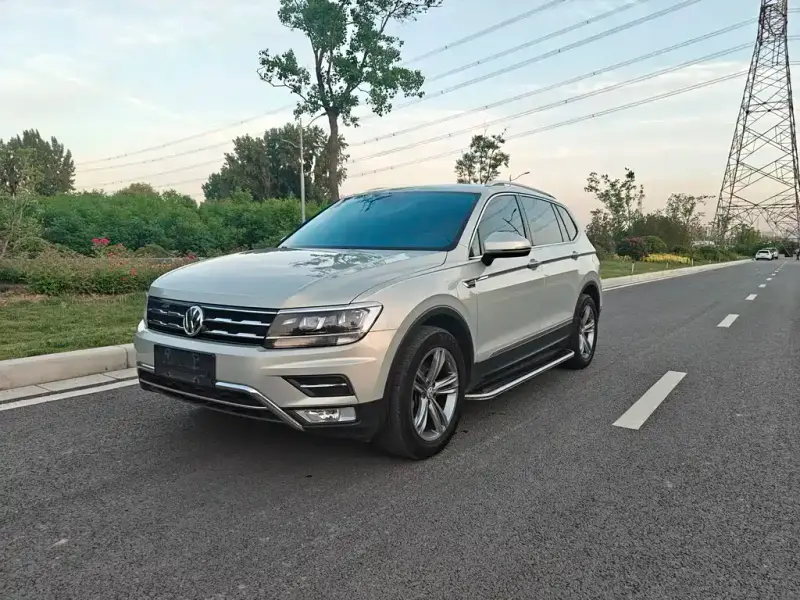 Volkswagen Tiguan L