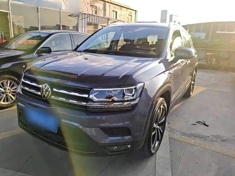 Volkswagen Tharu
