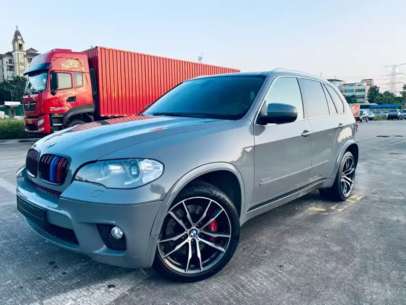 BMW X5 (Import)