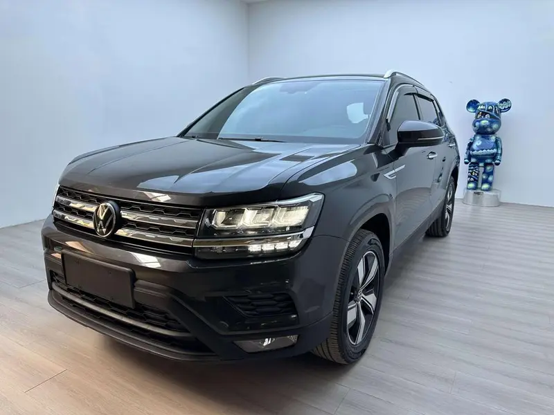 Volkswagen Tharu