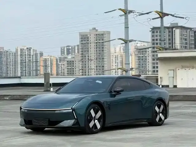 XPeng P7
