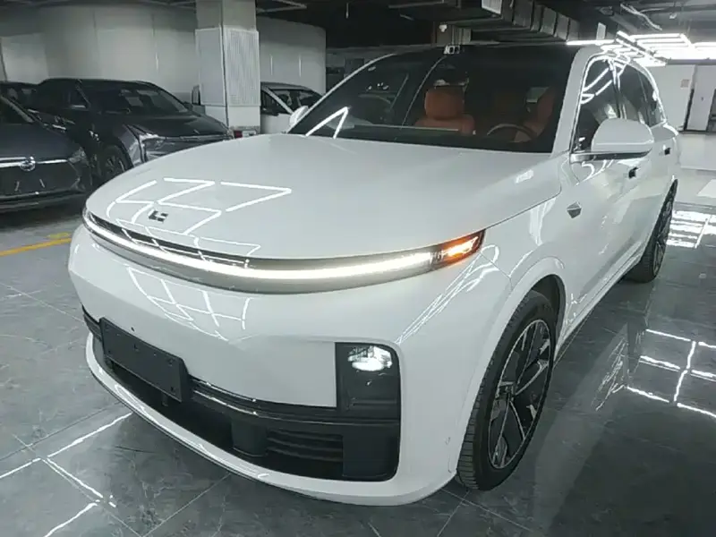 Li Auto L7