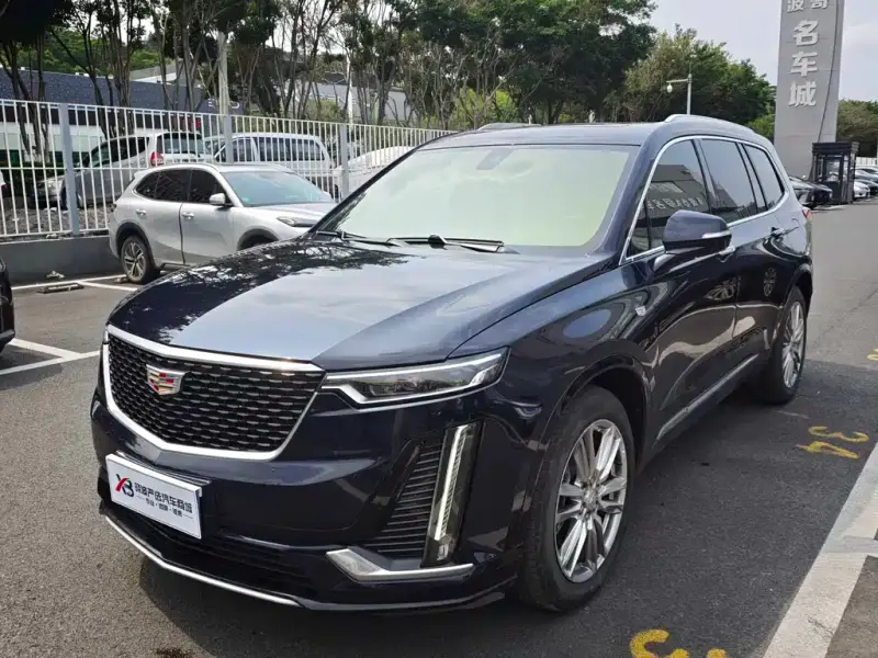 Cadillac XT6