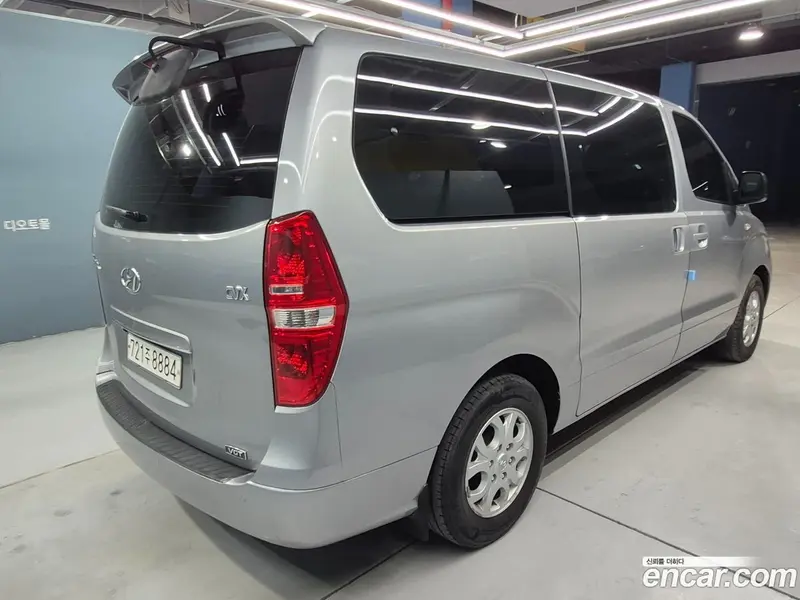 Hyundai H-1