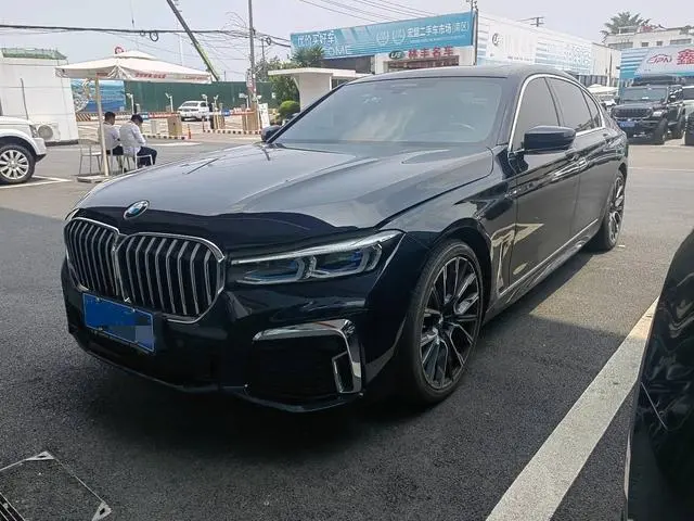 BMW 7-Series