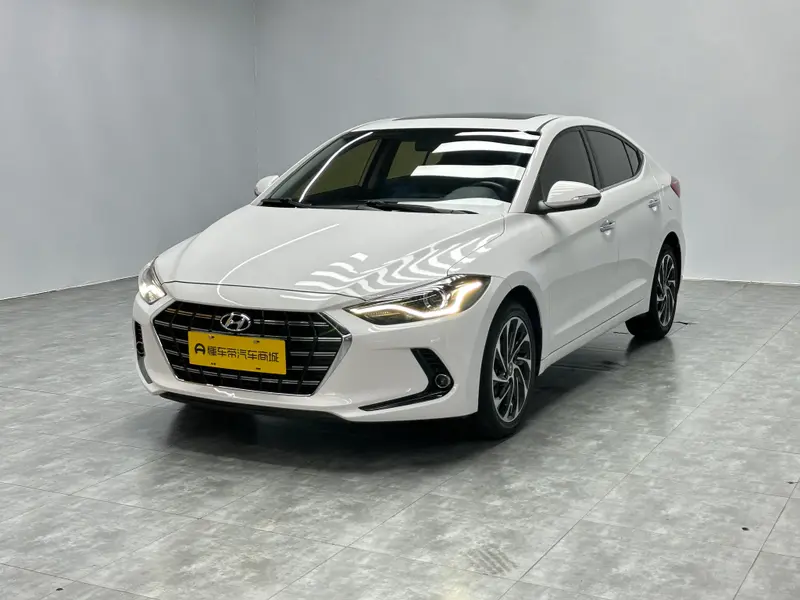 Hyundai Elantra Lingdong