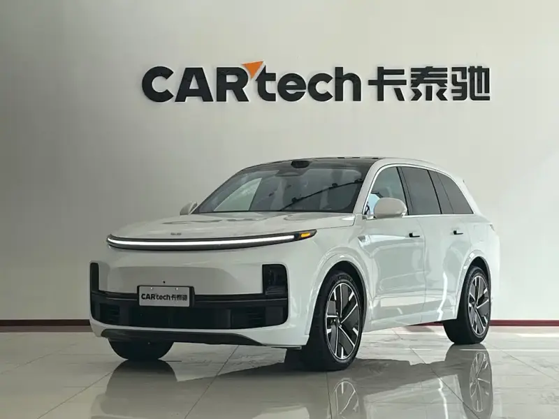 Li Auto L8