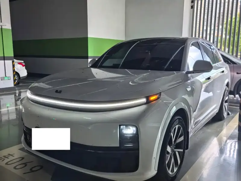 Li Auto L7