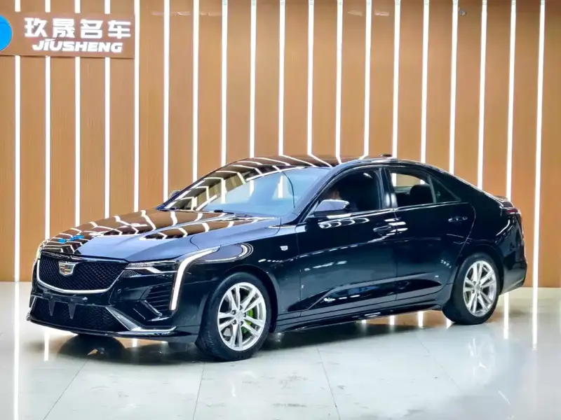Cadillac CT4