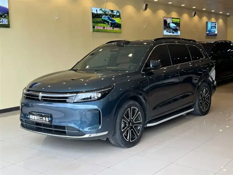 AITO M7