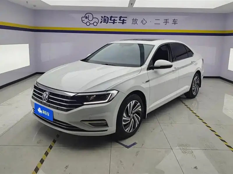 Volkswagen Sagitar