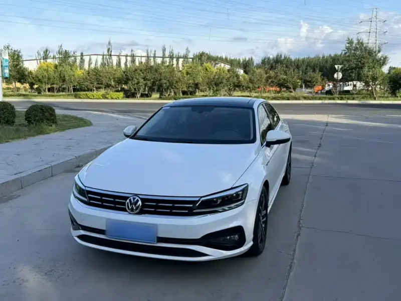 Volkswagen Lamando