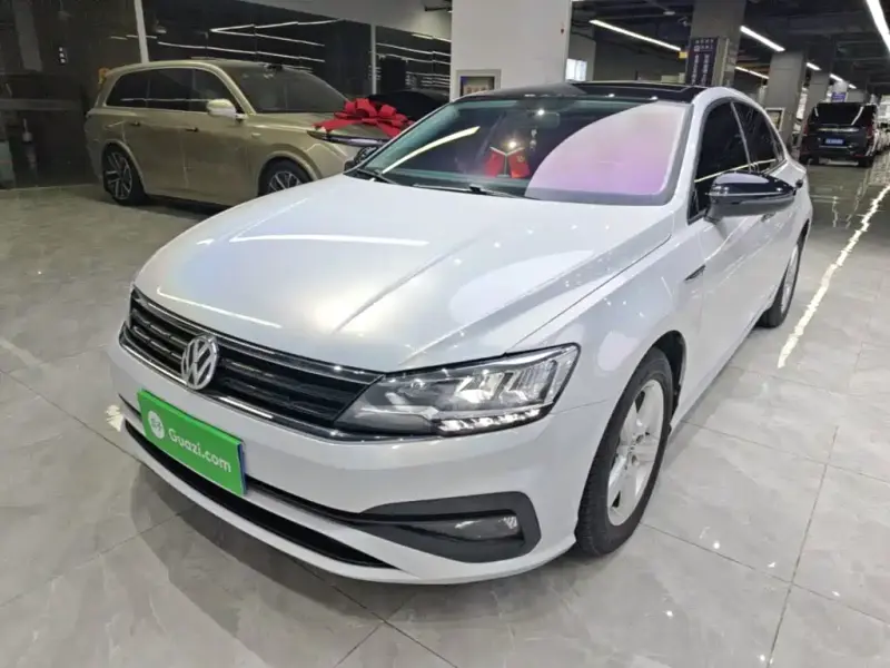 Volkswagen Lamando